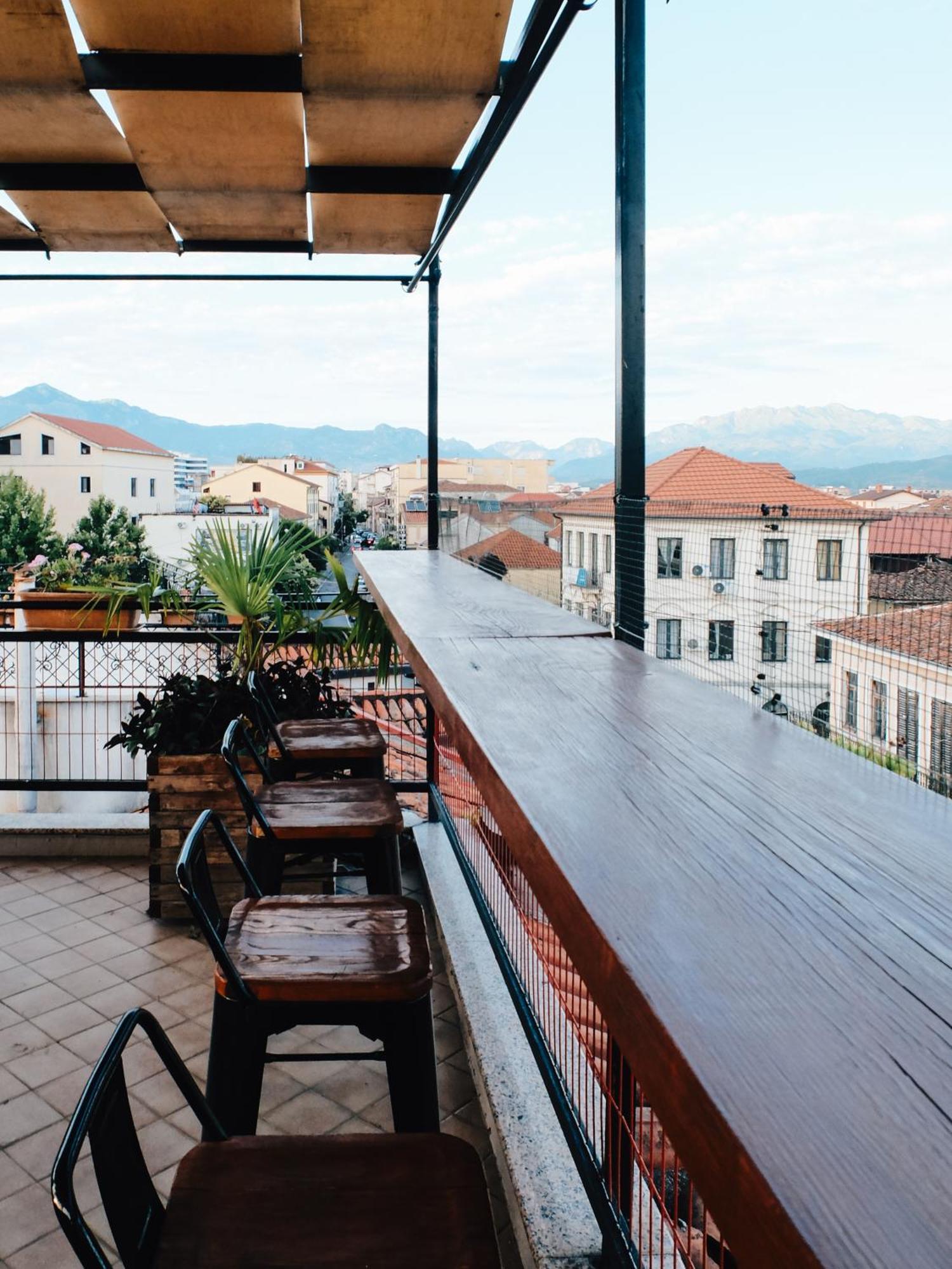 Scodrinon Hostel Shkodra Exterior foto